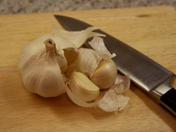 Garlic cloves