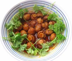 Mushrooms a la Grecque